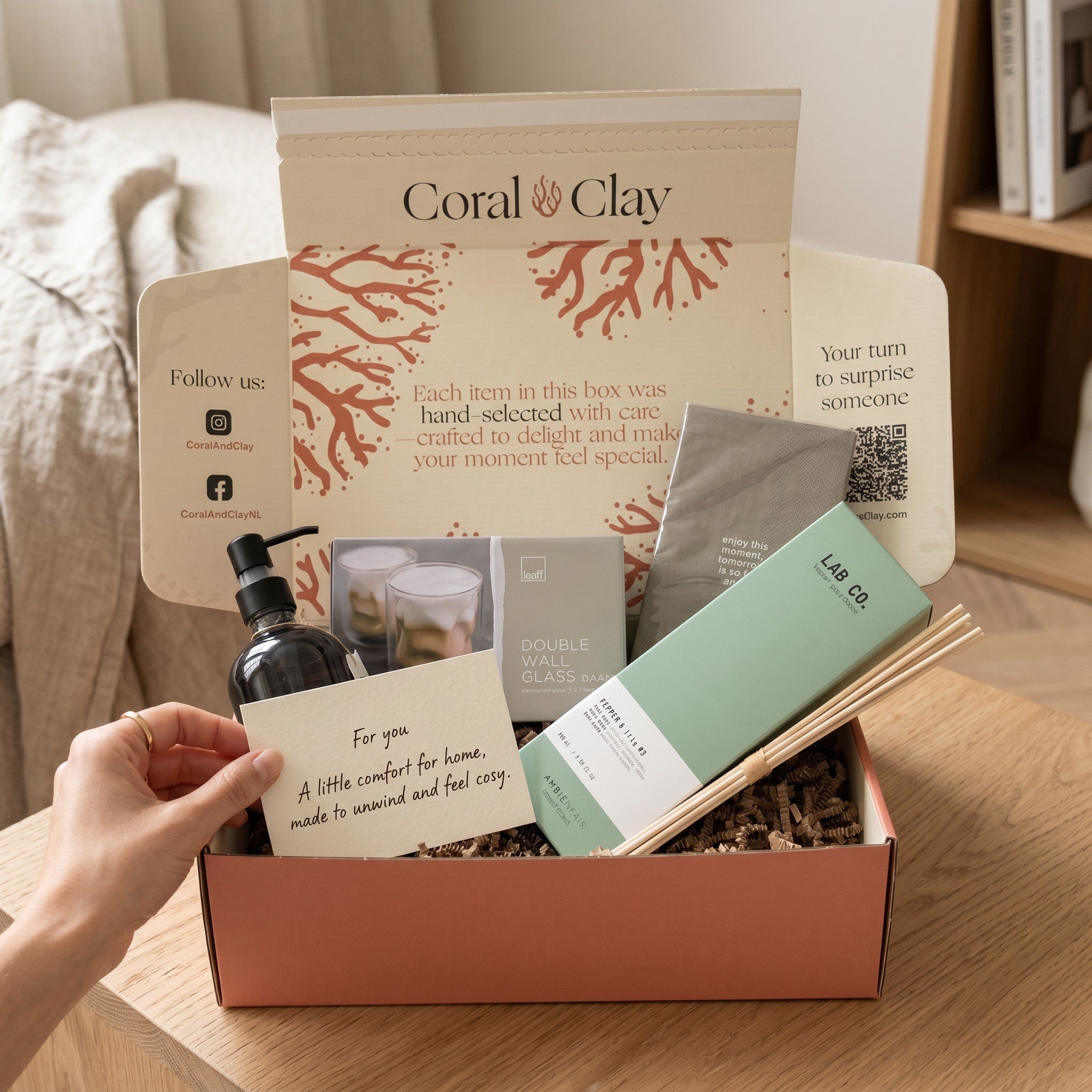 Home Haven Signature Giftbox — diffuser, glazen & handzeep