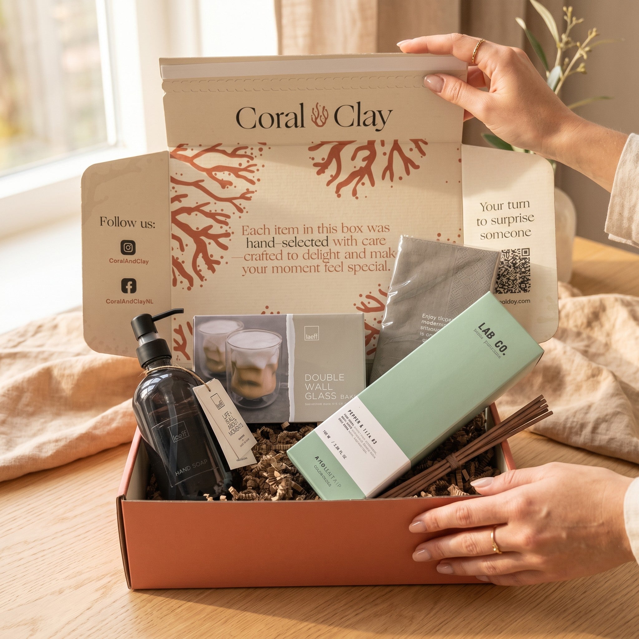 Home Haven Signature Giftbox — diffuser, glazen & handzeep