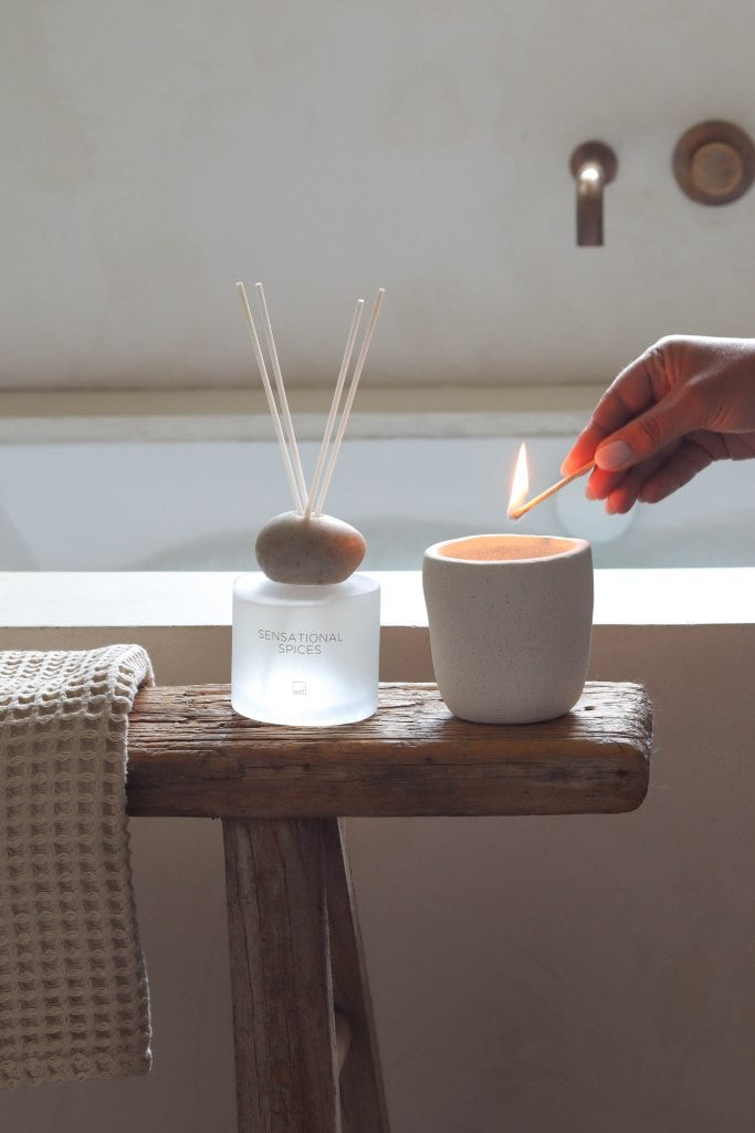 Leeff Candle Celina in natural ceramic with Especially for you message
