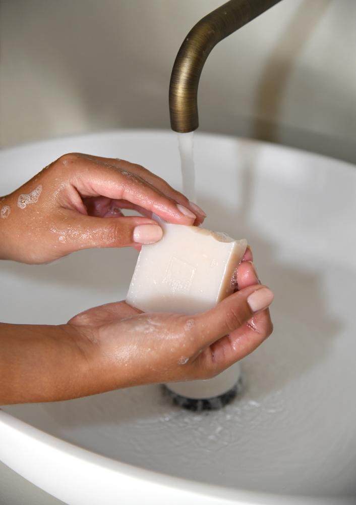 LEEFF Zeep – Kokosnoot (Box of Happiness)